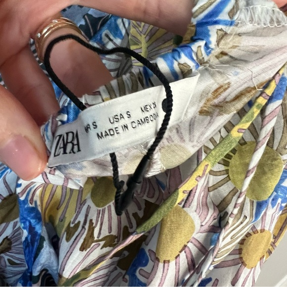 Dailey floral ZARA dress - Picture 7 of 8